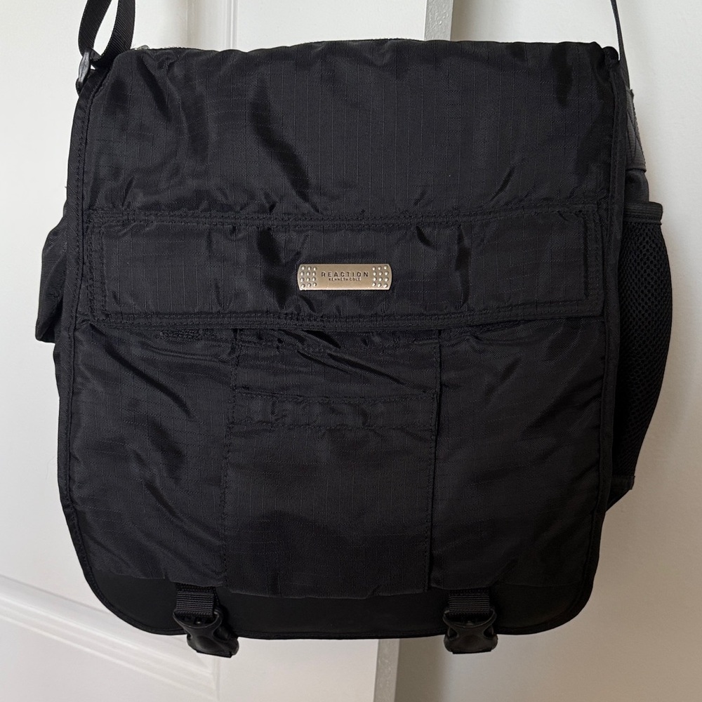 Kenneth Cole Reaction Bag